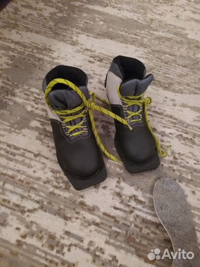 Лыжные ботинки 34 размер