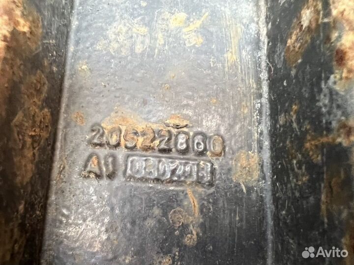 Кронштейн реактивной тяги Renault Kerax