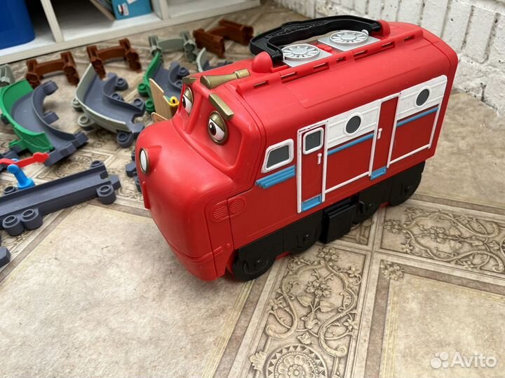 Паровозики чаггингтон Chuggington Tomy