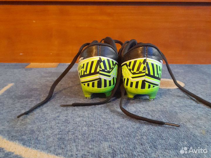 Футбольные бутсы nike 38 размер