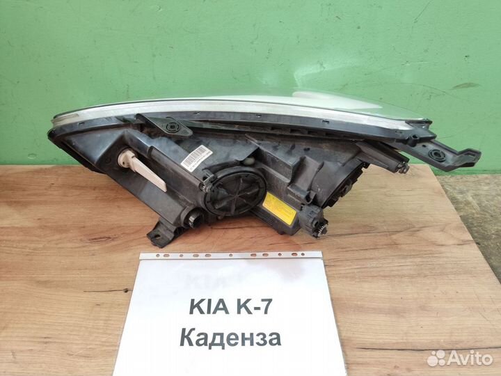 Фара ксенон правая Kia Cadenza К7 2 пок. USA, 2017