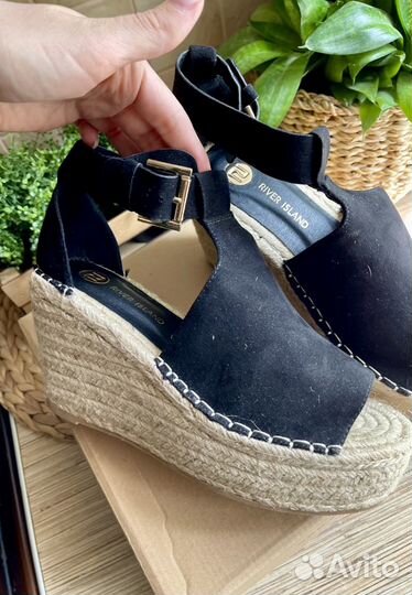 Босоножки river island