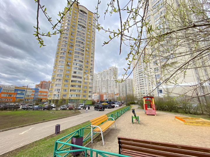 3-к. квартира, 107,2 м², 22/25 эт.