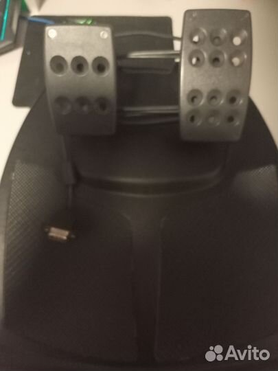 Logitech Momo Racing