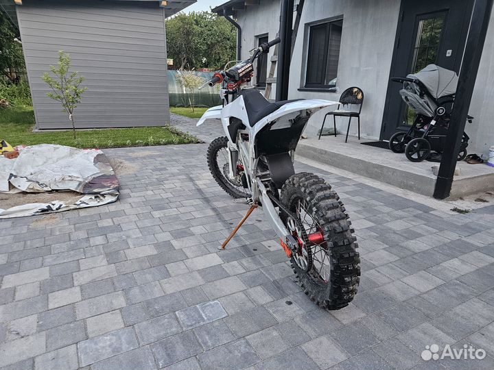 Emax DWX 250 электро эндуро