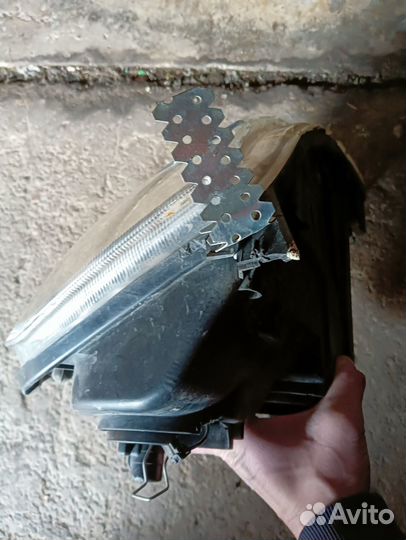 Фара приора