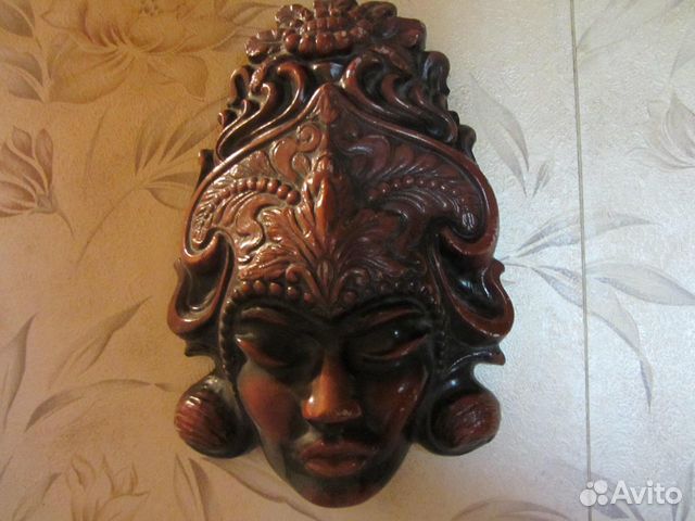 Декорированная маска нефертити