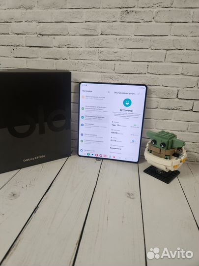 Samsung Galaxy Z Fold4, 12/512 ГБ