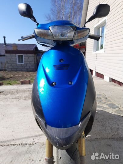 Продам скутер suzuki