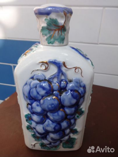 Штоф виноград