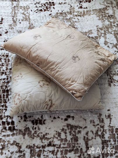 Подушка 70х70