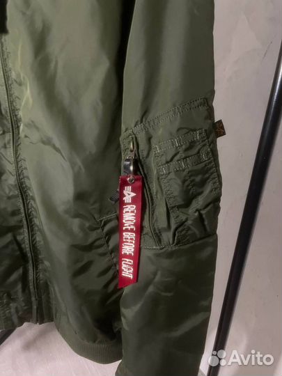 Бомбер alpha industries