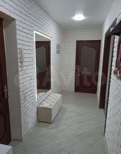 2-к. квартира, 50 м², 5/10 эт.