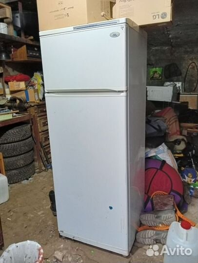 Холодильник б/у