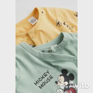2 пижамы с принтом H&M, светло-зеленый/микки маус