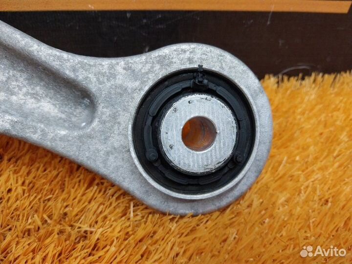 Рычаг подвески верхний задний левый Bmw 7-Series