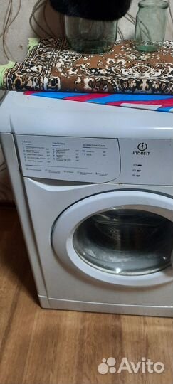 Стиральная машина indesit на запчасти