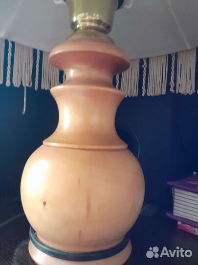 Светильник с абажуром