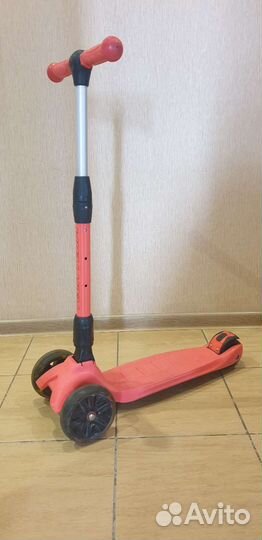 Самокат детский трехколесный складной