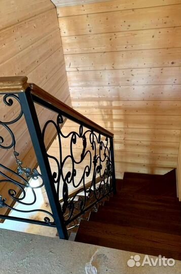 Лестница г-образная на дачу