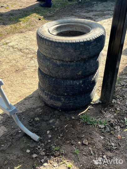 Bridgestone B371 175/70 R13