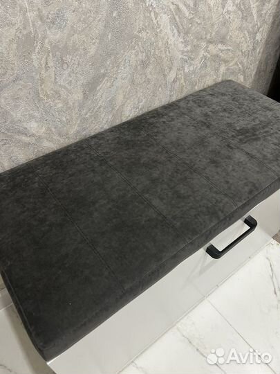 Пуфик в прихожую под обувь