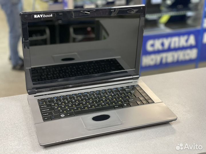 Ноутбук i3