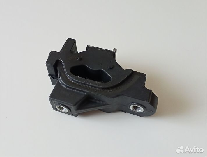 Fit 01-07 (4WD) задняя подушка двигателя