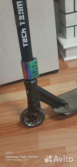 Трюковой самокат tech team comrade