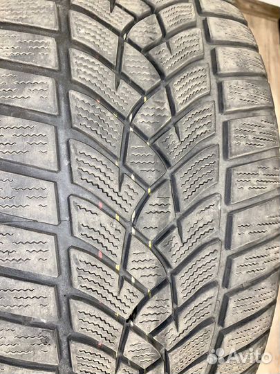 Goodyear UltraGrip Performance Gen-1 225/45 R17 91H