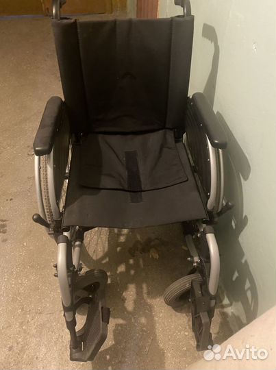 Коляска инвалидная