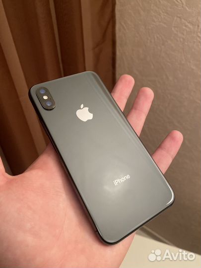 iPhone X, 64 ГБ