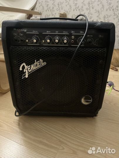 Басовый комбоусилитель Fender Bassman 25