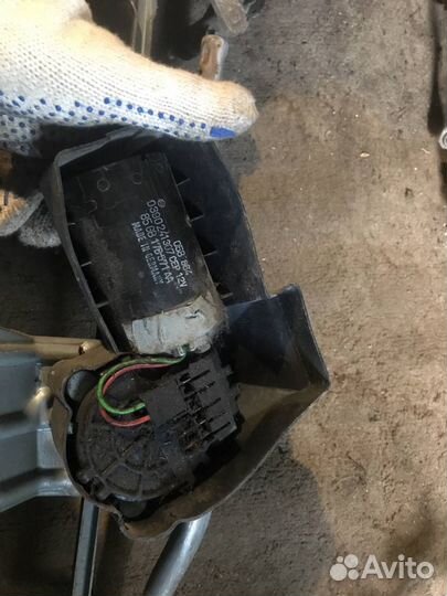 Трапеция стеклоочистителя ford escort в сборе