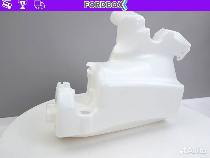 Бачок омывателя лобового стекла Renault Kaptur