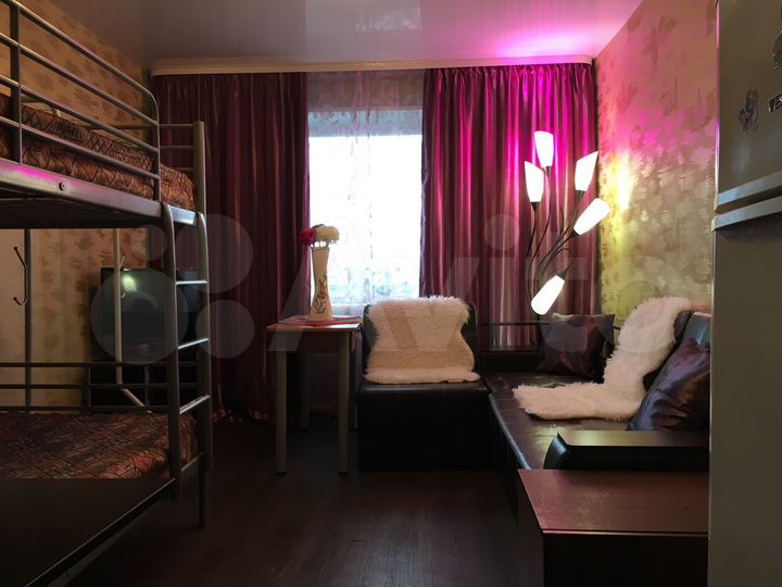 Комната 16 м² в 6-к., 2/5 эт.