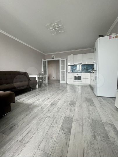 2-к. квартира, 54 м², 12/17 эт.