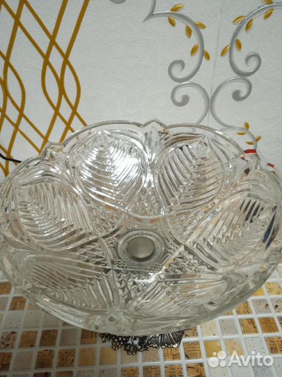 Фруктовница хрусталь на мельхиоровой ножке СССР