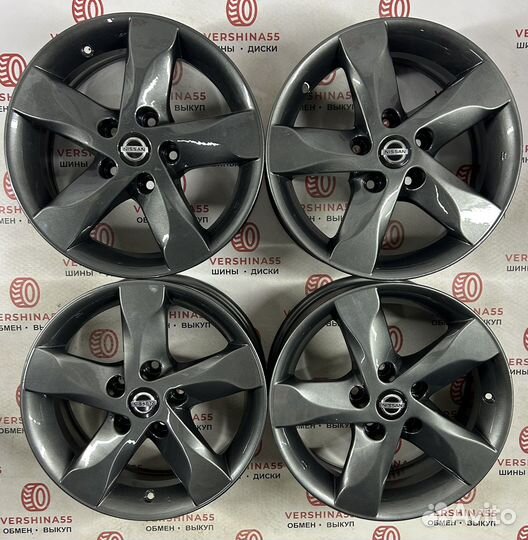Nissan оригинальные R16 5/114.3 цо 66.1 мм