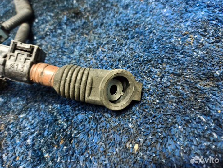 Плюсовой провод аккумулятора Honda Pilot 2