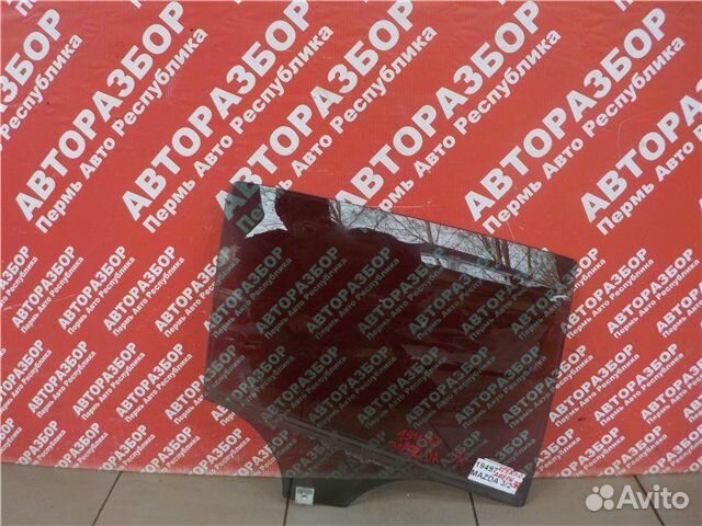 Стекло двери заднее правое Mazda 3 BL Z6 2010