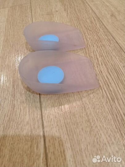 Силиконовые вкладыши под пятку