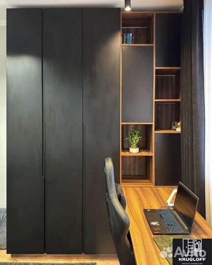 Шкаф с рабочей зоной на заказ