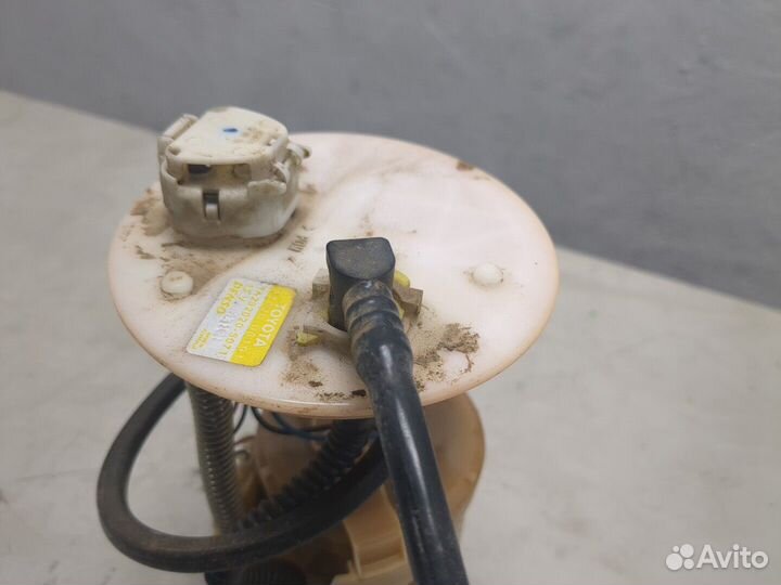 Насос топливный электрический Toyota Camry V40, 20