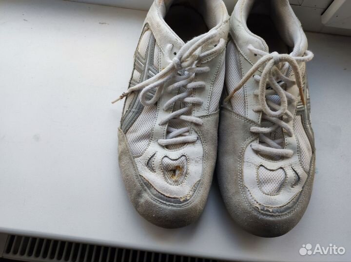 Кроссовки для фехтования