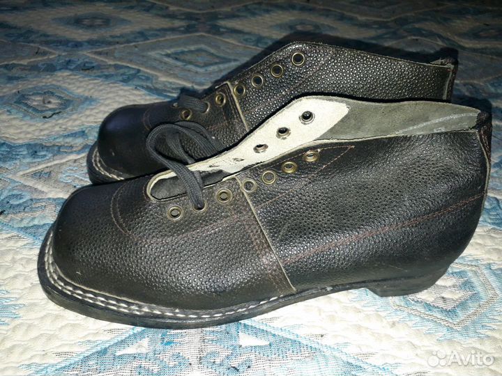 Лыжные ботинки СССР новые р.40