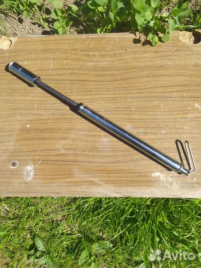 Насос для мотоцикла и вело