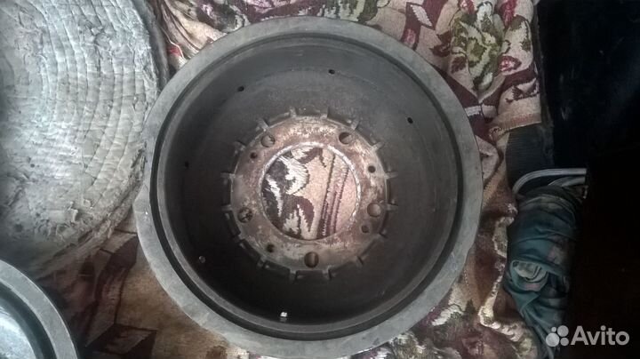 Тормозные колодки и барабаны Нива