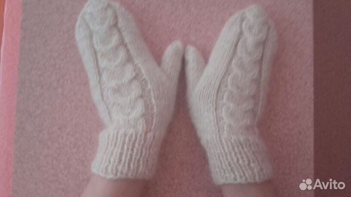 Вязаные варежки ручной работы из козьего пуха