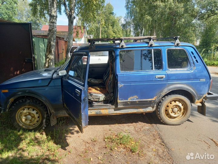 LADA 4x4 (Нива) 1.7 МТ, 2004, 190 000 км